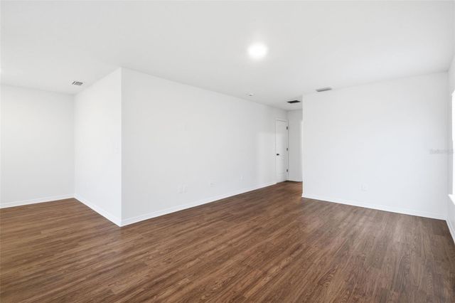 5654 AARON COURT, Sarasota, FL 34232