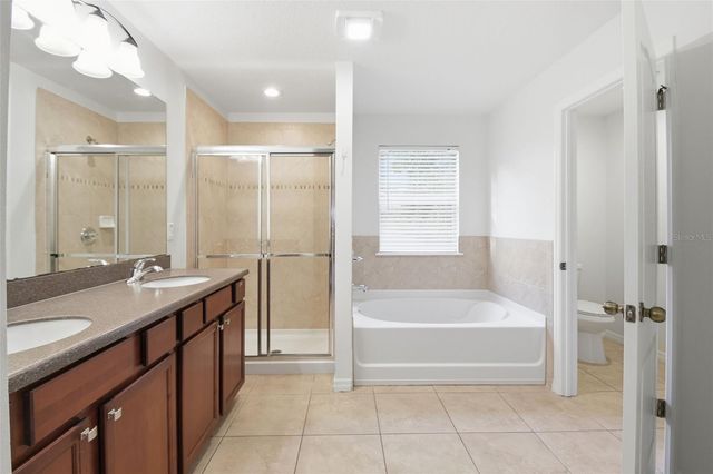 5654 AARON COURT, Sarasota, FL 34232
