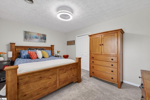 204 Windward Way, Greer, SC 29650