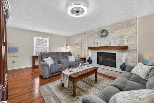 204 Windward Way, Greer, SC 29650