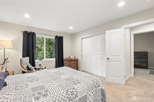 4979 Onalaska Loop SE, Port Orchard, WA 98367