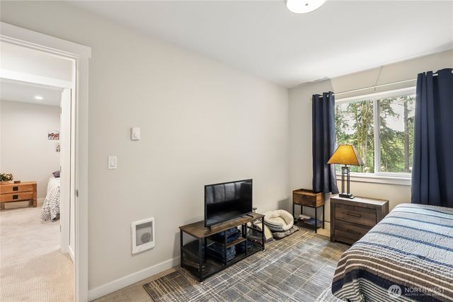 4979 Onalaska Loop SE, Port Orchard, WA 98367