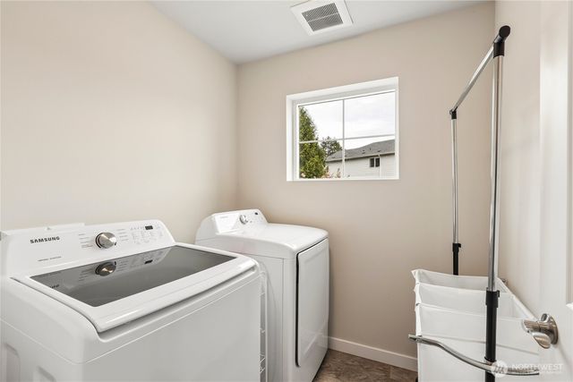 4979 Onalaska Loop SE, Port Orchard, WA 98367