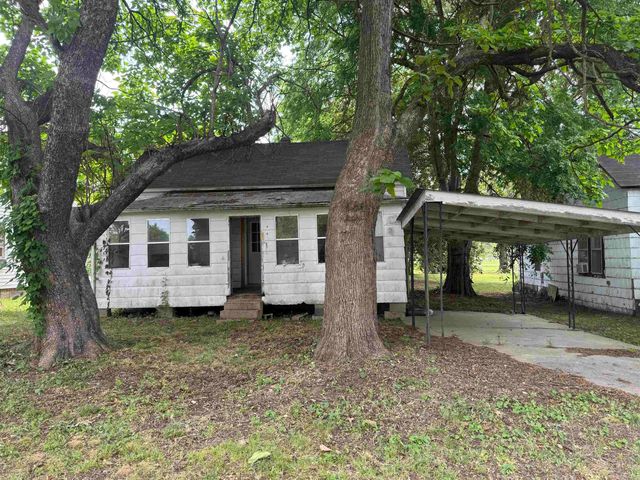 1104 SW 2nd Street, Corning, AR 72422