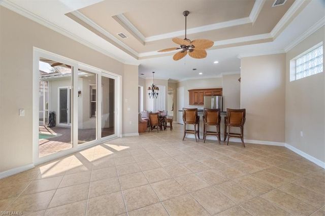3343 Sandpiper WAY, Naples, FL 34109