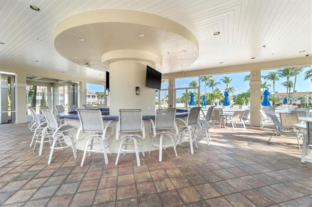 3343 Sandpiper WAY, Naples, FL 34109