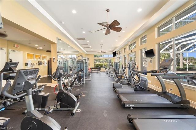 3343 Sandpiper WAY, Naples, FL 34109