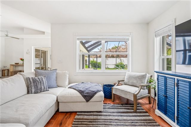 4955 5th Place, Vero Beach, FL 32968