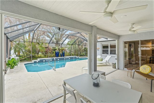 4955 5th Place, Vero Beach, FL 32968