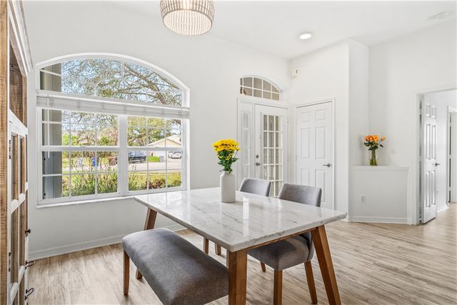 4955 5th Place, Vero Beach, FL 32968