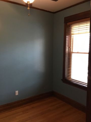 3714 N Hermitage Avenue, Chicago, IL 60613
