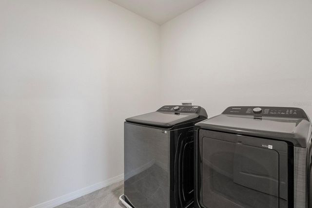 3524 SUNGROVE CIRCLE, Sanford, FL 32771