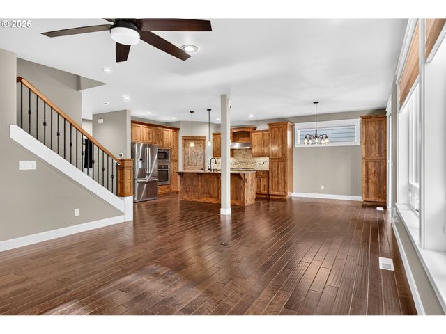 1170 Nw 99TH Ave, Portland, OR 97229