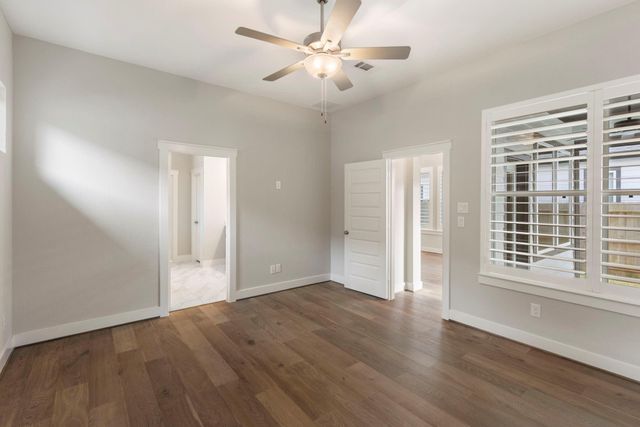 527 Knolly St Street, Montgomery, TX 77316