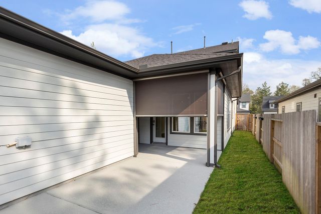 527 Knolly St Street, Montgomery, TX 77316