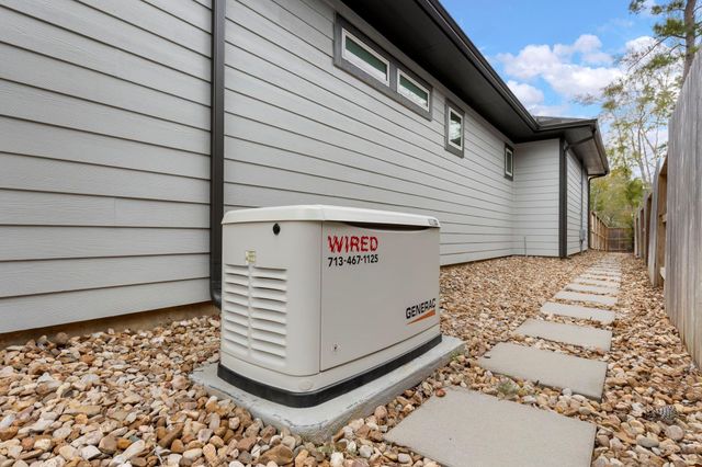 527 Knolly St Street, Montgomery, TX 77316