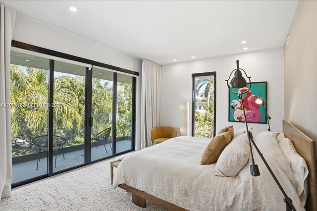 4354 Alton Rd, Miami Beach, FL 33140