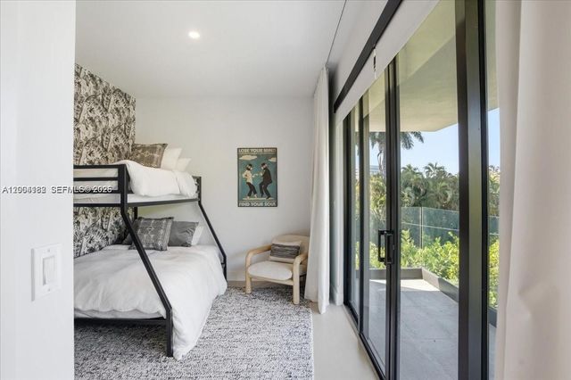 4354 Alton Rd, Miami Beach, FL 33140