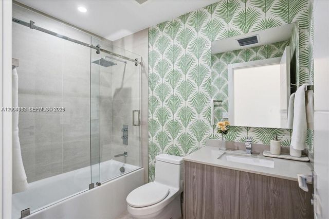 4354 Alton Rd, Miami Beach, FL 33140