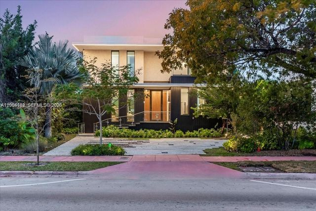 4354 Alton Rd, Miami Beach, FL 33140