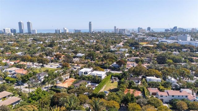 4354 Alton Rd, Miami Beach, FL 33140