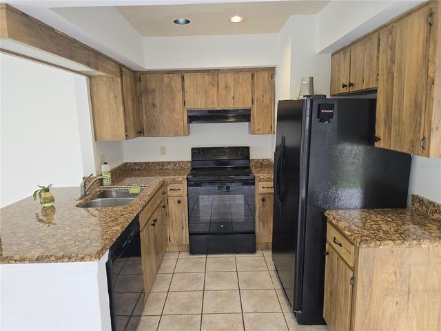 16535 BRIGADOON DRIVE, Tampa, FL 33618