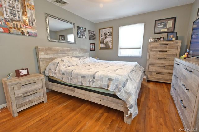 131 Sterling Street, Port Jefferson Station, NY 11776