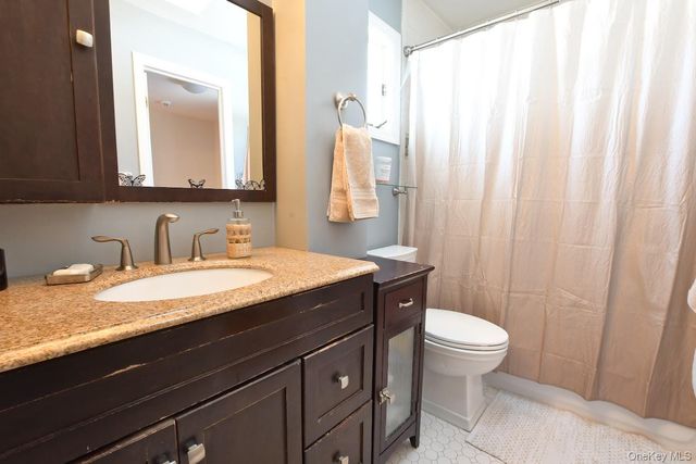 131 Sterling Street, Port Jefferson Station, NY 11776