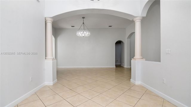 19434 SW 78th Ave, Cutler Bay, FL 33157