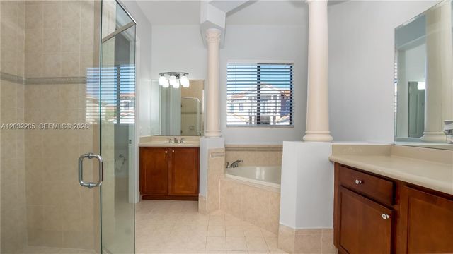 19434 SW 78th Ave, Cutler Bay, FL 33157