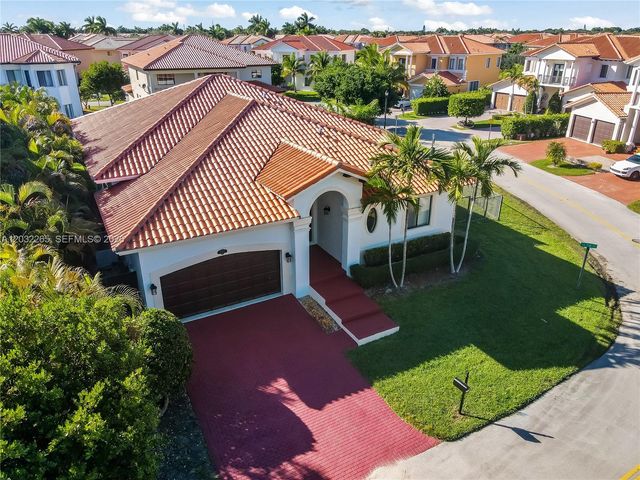 19434 SW 78th Ave, Cutler Bay, FL 33157