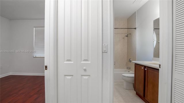 19434 SW 78th Ave, Cutler Bay, FL 33157