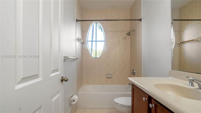 19434 SW 78th Ave, Cutler Bay, FL 33157