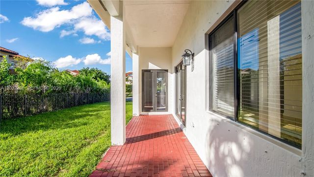 19434 SW 78th Ave, Cutler Bay, FL 33157