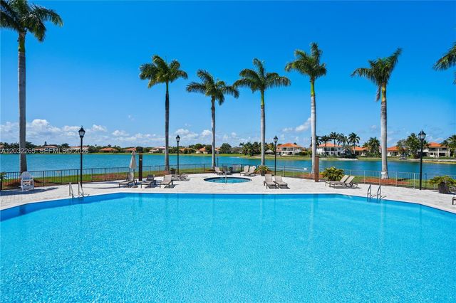 19434 SW 78th Ave, Cutler Bay, FL 33157