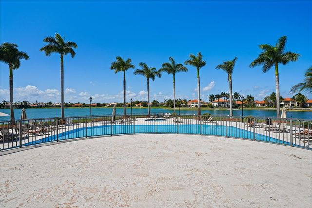 19434 SW 78th Ave, Cutler Bay, FL 33157