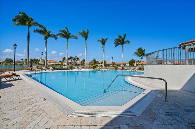 19434 SW 78th Ave, Cutler Bay, FL 33157