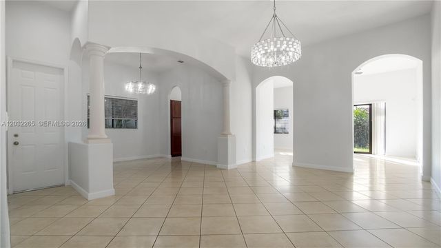 19434 SW 78th Ave, Cutler Bay, FL 33157