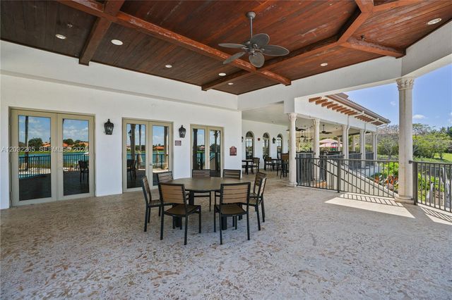 19434 SW 78th Ave, Cutler Bay, FL 33157
