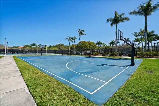 19434 SW 78th Ave, Cutler Bay, FL 33157