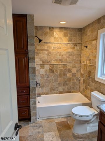 54 Riverview Cir, Little Falls Twp., NJ 07424