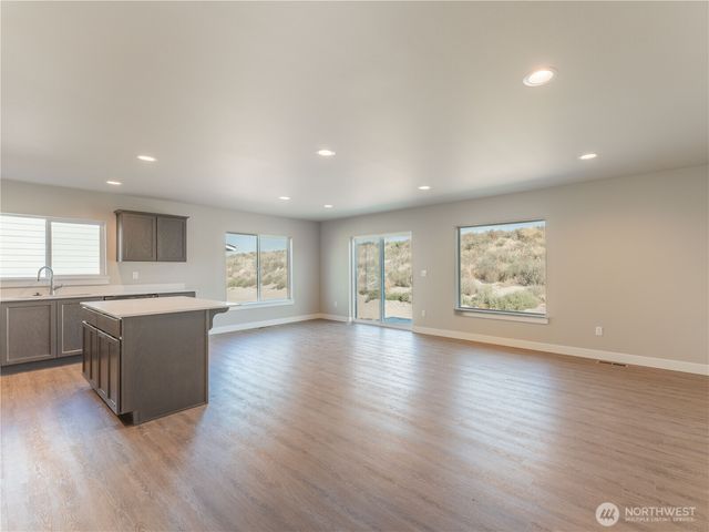 138 Salmon Drive, Wenatchee, WA 98801