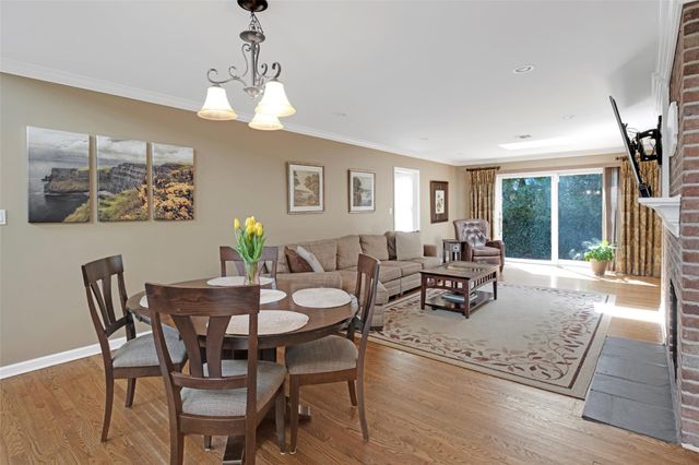 336 Nassau Avenue, Manhasset, NY 11030