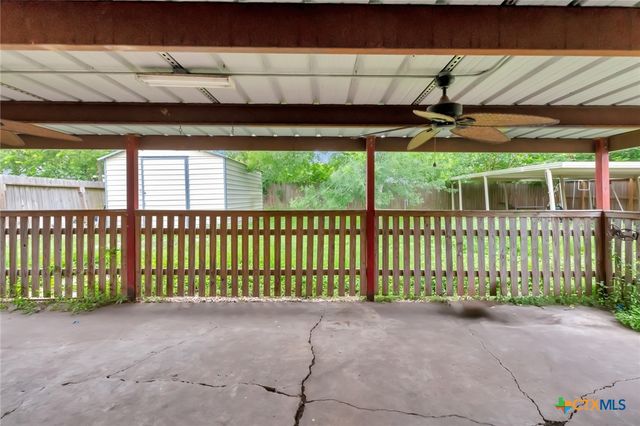 3106 Bobolink Street, Victoria, TX 77901