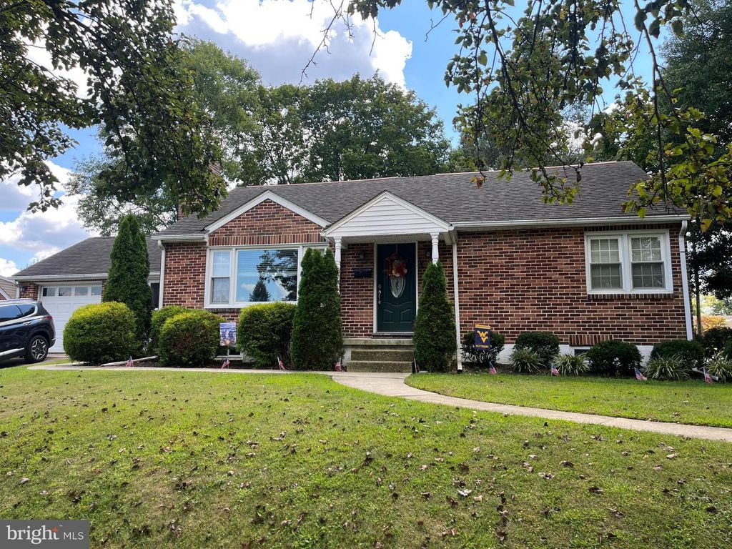 1700 2ND AVE, York, PA 17403