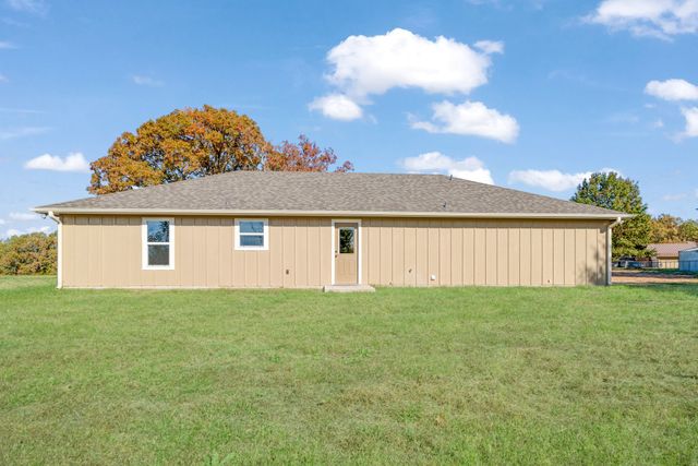 728 County Road 44050, Powderly, TX 75473