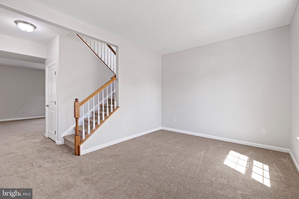 Image 4 of property listing at 145 ABBIGAIL XING, Townsend, DE 19734