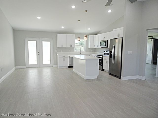 3040 Buttercup Lane, Lake Placid, FL 33852