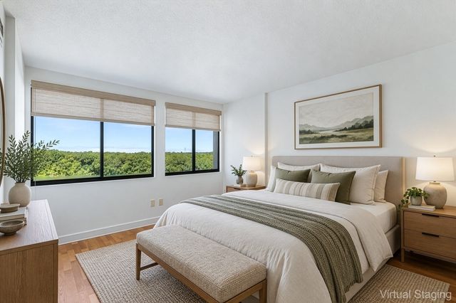 250 Hammond Pond Pkwy 1006N, Newton, MA 02467