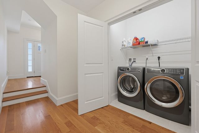 47 Mansfield St 45, Boston, MA 02134